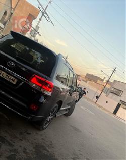 تويوتا لاندكروزر